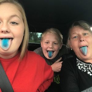 Meet your Posher, Casey